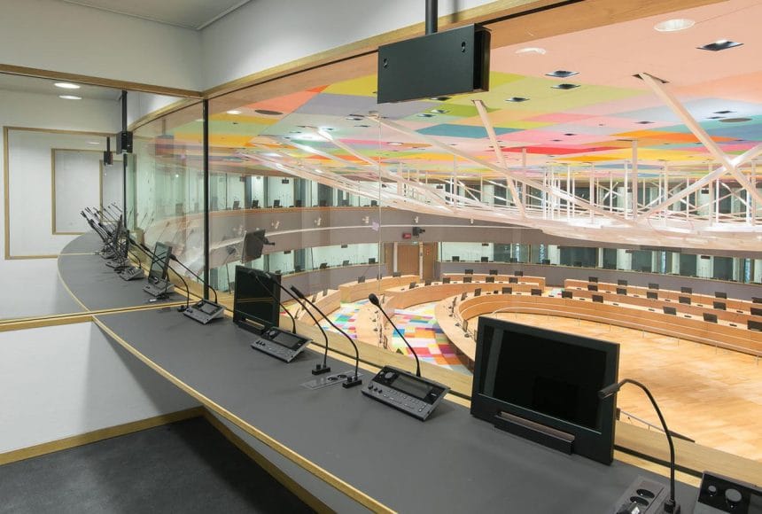 INTERPRETER-ROOM-3-e1526465089217